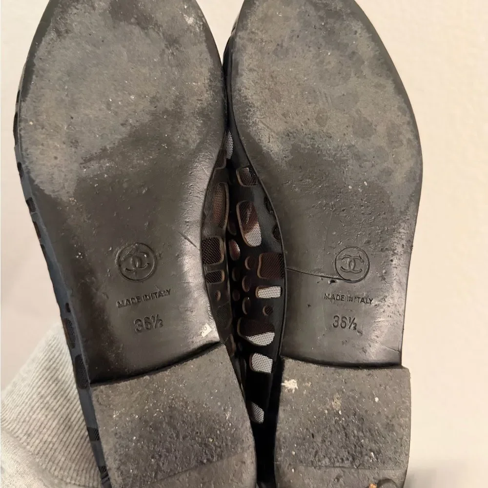 Chanel Black Leather and Mesh Ballet Flats Leather Cap Toe CC Logo 36.5